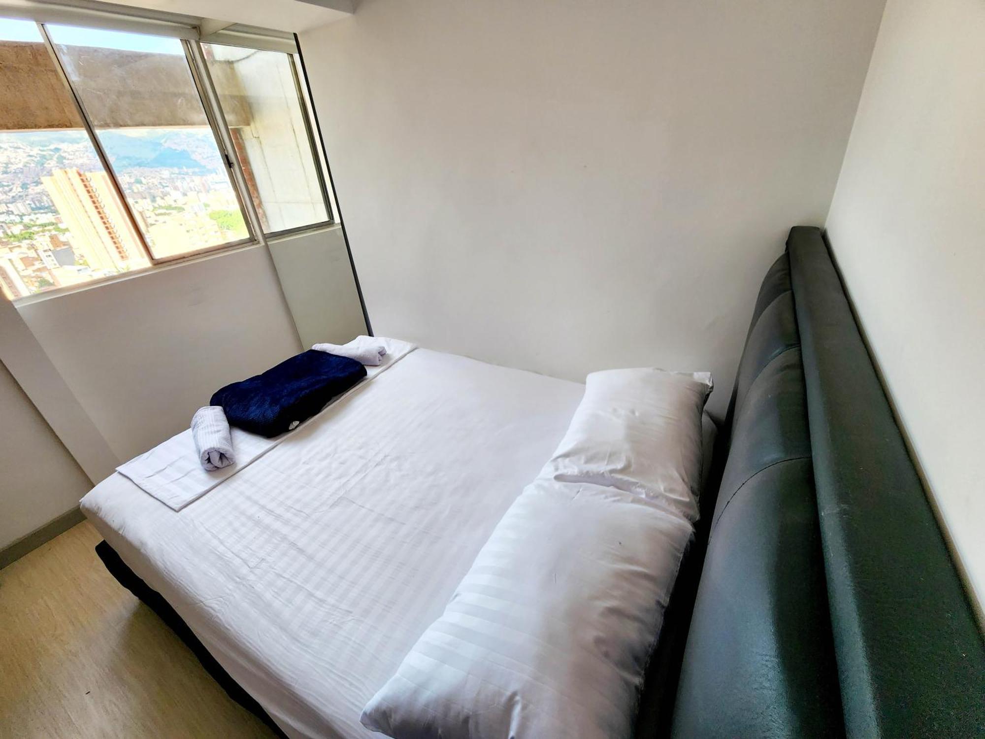Apartment Con Parqueadero Y Vista A La Ciudad Medellin
